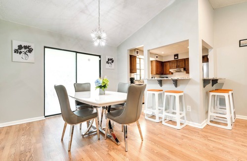 Fairburn House | Fairburn Home w/2 Decks, Grill & Outdoor Dining!