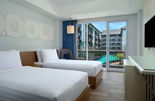Sunset Road Hotel | Fairfield by Marriott Bali Kuta Sunset Road