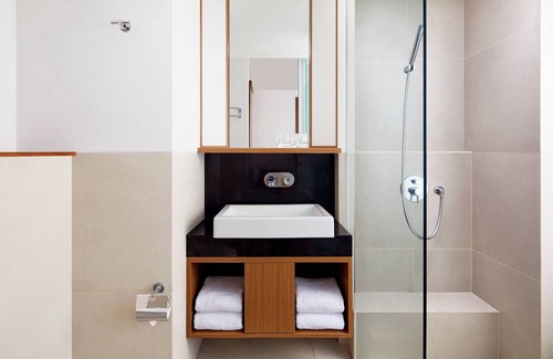 Sunset Road Hotel | Fairfield by Marriott Bali Kuta Sunset Road