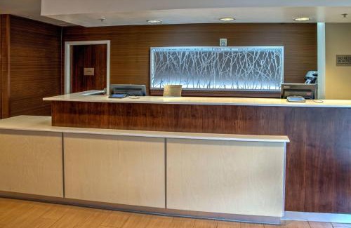 Florida Center Hotel | Fairfield Inn and Suites by Marriott Orlando Near Universal Orlando
