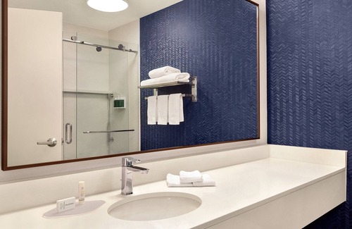 Erie Hotel | Fairfield Inn by Marriott Erie Millcreek Mall