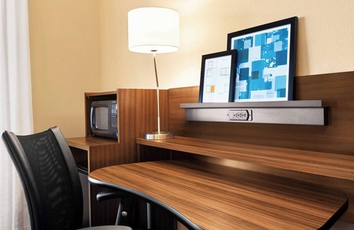 East Roseville Parkway Hotel | Fairfield Inn by Marriott Roseville