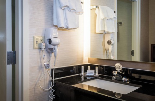 Savannah Hotel | Fairfield Inn By Marriott Savannah I-95 South
