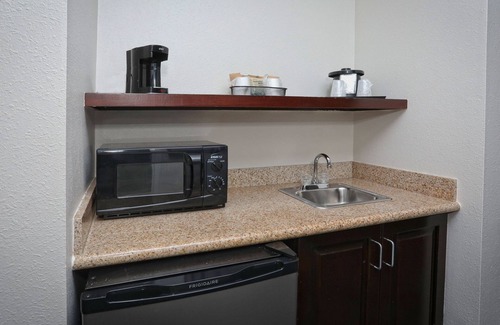 North Charleston Hotel | Fairfield Inn & Suites Charleston North/Ashley Phosphate