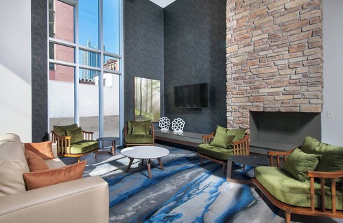 Downtown Pittsburgh Hotel | Fairfield Inn & Suites by Marriott Pittsburgh Downtown