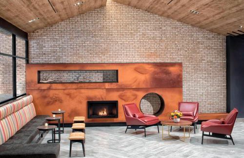 Garment District Hotel | Fairfield Inn & Suites by Marriott New York Manhattan/Times Square South