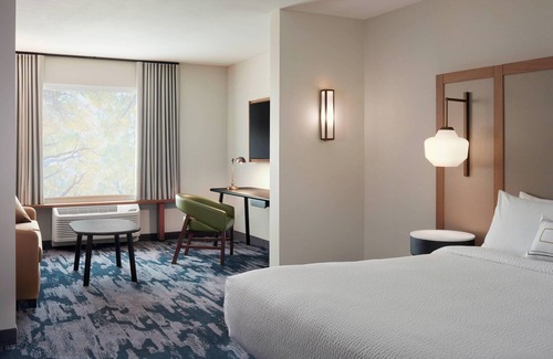 Shawnee Hotel | Fairfield Inn & Suites by Marriott Shawnee