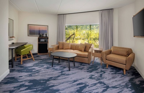 Arsenal Hill Hotel | Fairfield Inn & Suites by Marriott Columbia Downtown