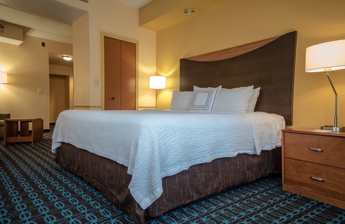 Knoxville Hotel | Fairfield Inn & Suites by Marriott Knoxville/East