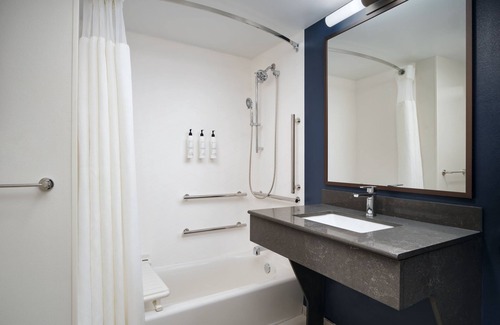 Opelika Hotel | Fairfield Inn & Suites by Marriott Auburn Opelika