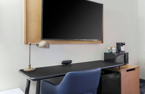 San Jose Hotel | Fairfield Inn & Suites by Marriott San Jose Airport