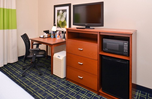 Gulfport Hotel | Fairfield Inn & Suites by Marriott Gulfport