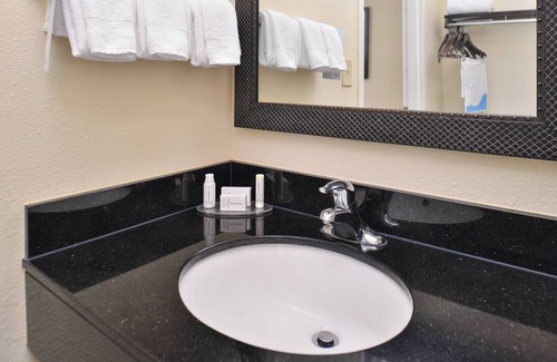 Gulfport Hotel | Fairfield Inn & Suites by Marriott Gulfport