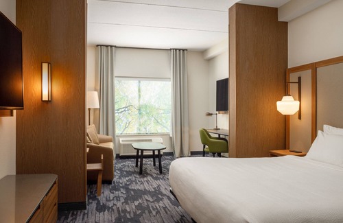 Knoxville Hotel | Fairfield Inn & Suites by Marriott Knoxville Northwest