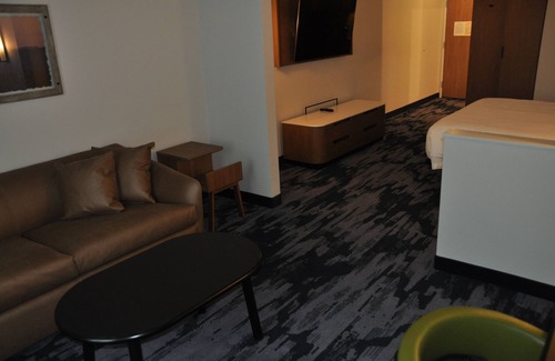 Nashville Hotel | Fairfield Inn & Suites by Marriott Nashville Airport