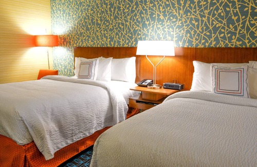 North Industry Hotel | Fairfield Inn & Suites Canton South