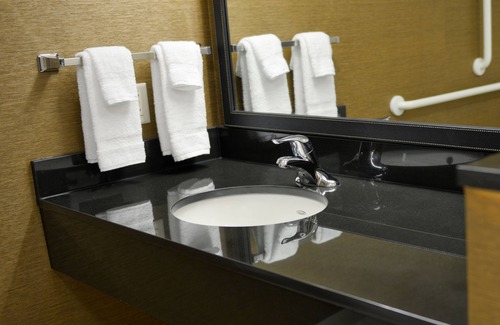 North Industry Hotel | Fairfield Inn & Suites Canton South