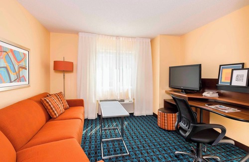 Holland Hotel | Fairfield Inn & Suites Holland