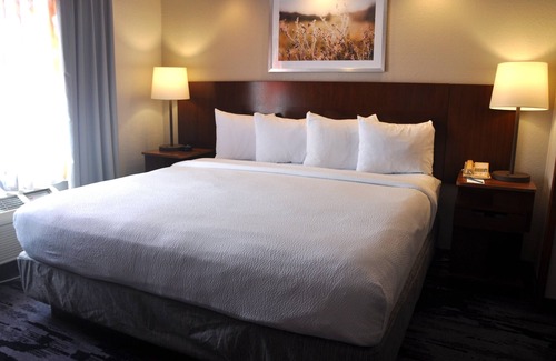 Northside Hotel | Fairfield Inn & Suites Jacksonville Airport