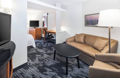 Marietta Hotel | Fairfield Inn & Suites Marietta