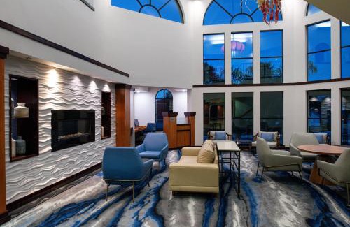 Capitola Hotel | Fairfield Inn & Suites Santa Cruz - Capitola