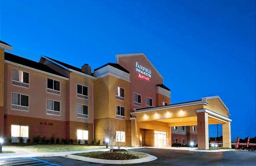 Albany Hotel | Fairfield Inn & Suites by Marriott Albany