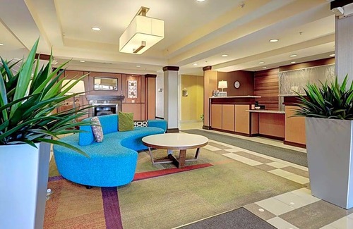 Edison Hotel | Fairfield Inn & Suites by Marriott Edison-South Plainfield