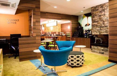 Fredericksburg Hotel | Fairfield Inn & Suites Fredericksburg