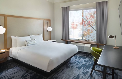 Locust Grove Hotel | Fairfield Inn & Suites by Marriott Locust Grove I-75 South