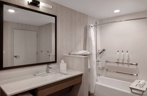 Downtown Minneapolis Hotel | Fairfield Inn & Suites By Marriott Minneapolis Downtown