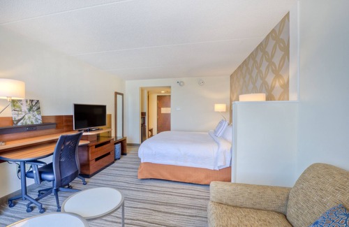 Winston - Salem Hotel | Fairfield Inn & Suites by Marriott Winston-Salem Downtown