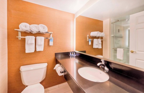 Winston - Salem Hotel | Fairfield Inn & Suites by Marriott Winston-Salem Downtown