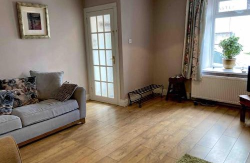 Ballycastle House | Fairhill Cottage Perfect location with garden in central Ballycastle