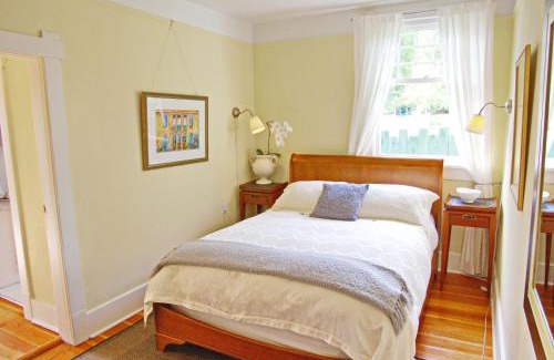 Rockland Bed & Breakfast | Fairholme Manor Inn