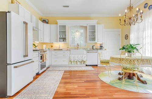 Fairhope Cottage | Fairhope Cottage: 2 Mi to Town & Pier!