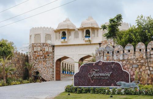 Udaipur Hotel | Fairmont Udaipur Palace
