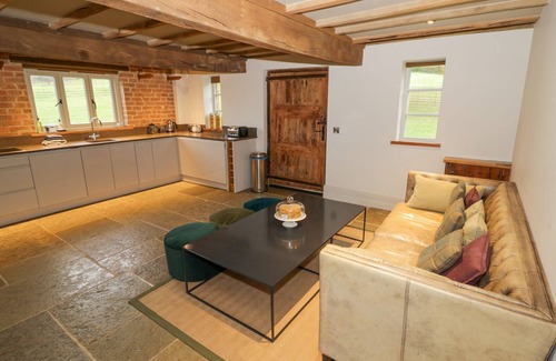 Moreton Cottage | Fairoaks Barns
