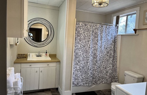 Pelsor House | Fairview House! Minutes from Hiking, ATV trails, floating and so many much more!