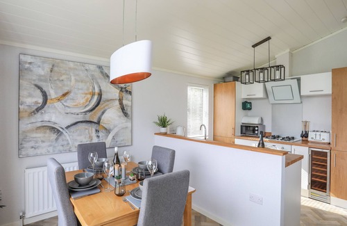 Rhyd-y-clafdy Cottage | FAIRVIEW LODGE, pet friendly, luxury holiday cottage in Pwllheli