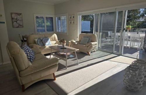 Mollymook House | Fairwater - luxury 5 BR home with ocean views