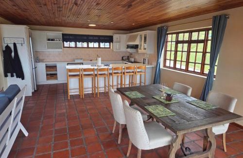 Hunter's Home House | Fairway Garden Retreat, Knysna