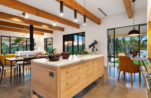 Goonengerry House | Fairway - Luxury Federal retreat with 14m pool