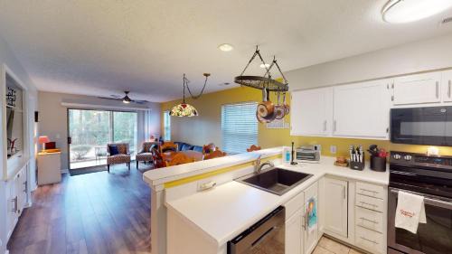 Pawleys Island Villa | Fairway Retreat 2BR Pawleys Island Golf Paradise