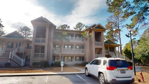 Pawleys Island Villa | Fairway Retreat 2BR Pawleys Island Golf Paradise