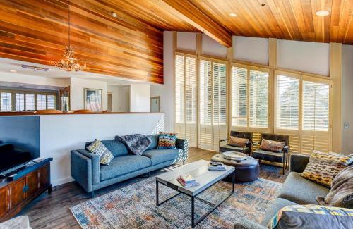 Park Meadows House | Fairway Village 2570
