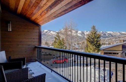 Park Meadows House | Fairway Village 2570