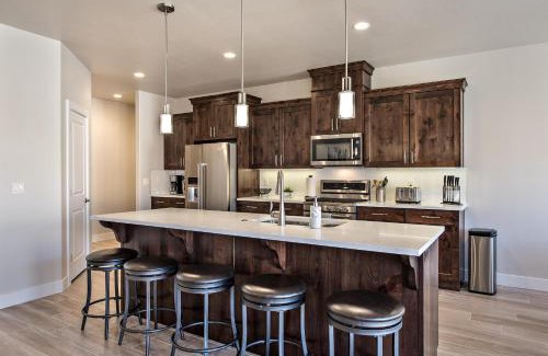 St. George House | Fairways Escape