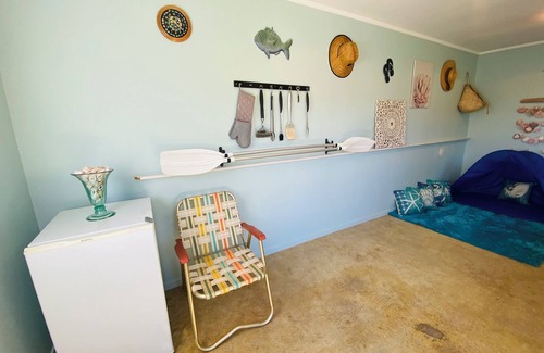 Hihi Cottage | Fairwinds Cottage ~ Walk to Hihi Beach