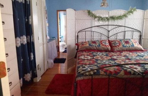 Trenton Bed & Breakfast | Fairy Garden Suite