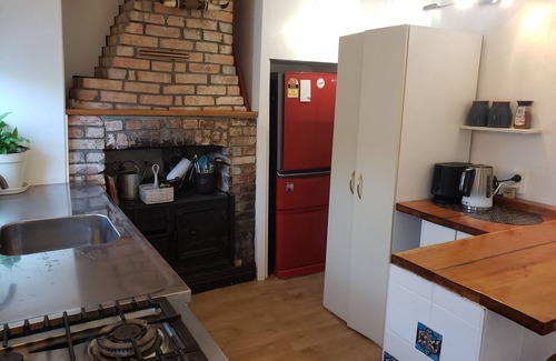 Thorndon Cottage | Fairytale Cottage in Thorndon - The original tiny house!